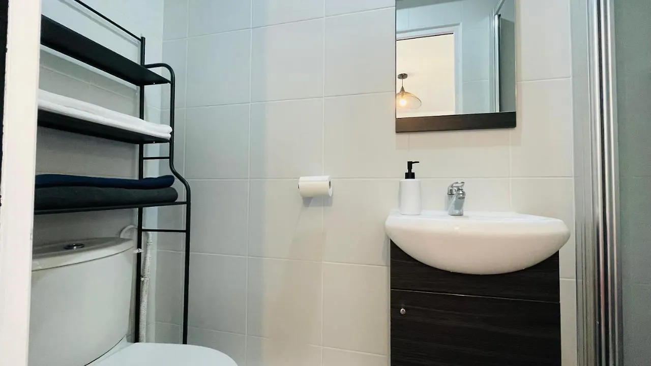 Studio Tropical Apartment Massy